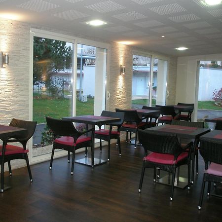 Charme Hotel, Montbeliard Sud Exteriér fotografie